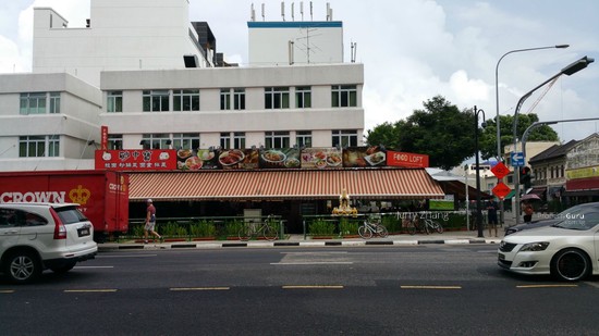 阿裕尼咖啡店转让（出租）！非常好地点！（拨电 90670575）