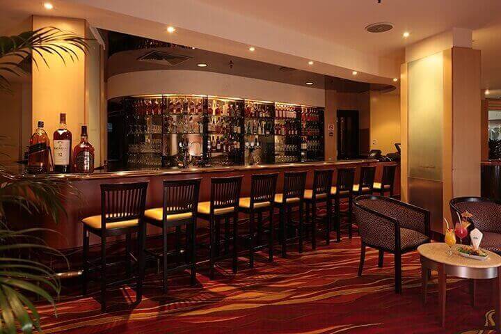 Hotel Bistro / Music Lounge For Rent ! No Takeover Fee ! Call 90670575