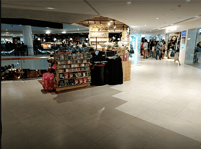 (Expired)Plaza Singapura Shop For Take Over (Small Shop - Rental Only $2.6K)