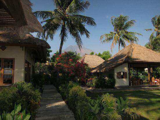(Expired)Beachfront Resort With Padi Diving Centre Along Tulamben Coast Bali
