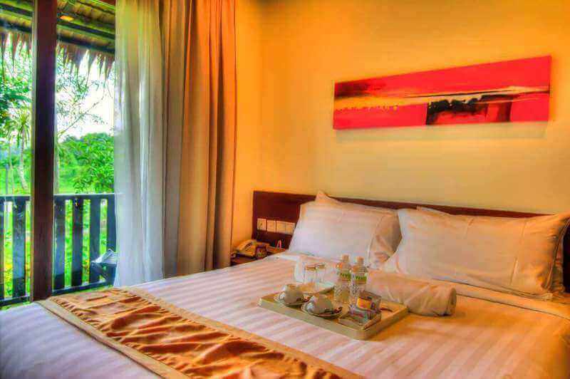 (Sold) 度假村酒店出租 ！Villa Style Hotel In Kranji For Lease ! 90670575