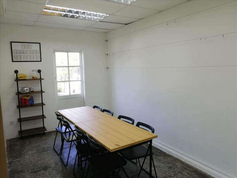 (Sold) Modern Renovated Tuition Centre For Takeover (Premise And Equipment)