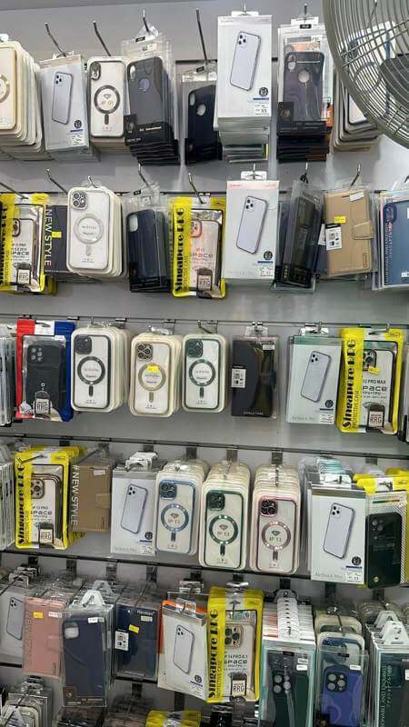 Mobile Marvel: A Spectacular Shop Takeover!