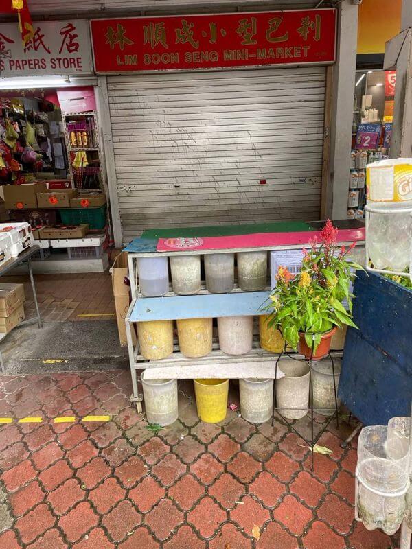 (Expired)Yellow Box Rental In High-Traffic Area!