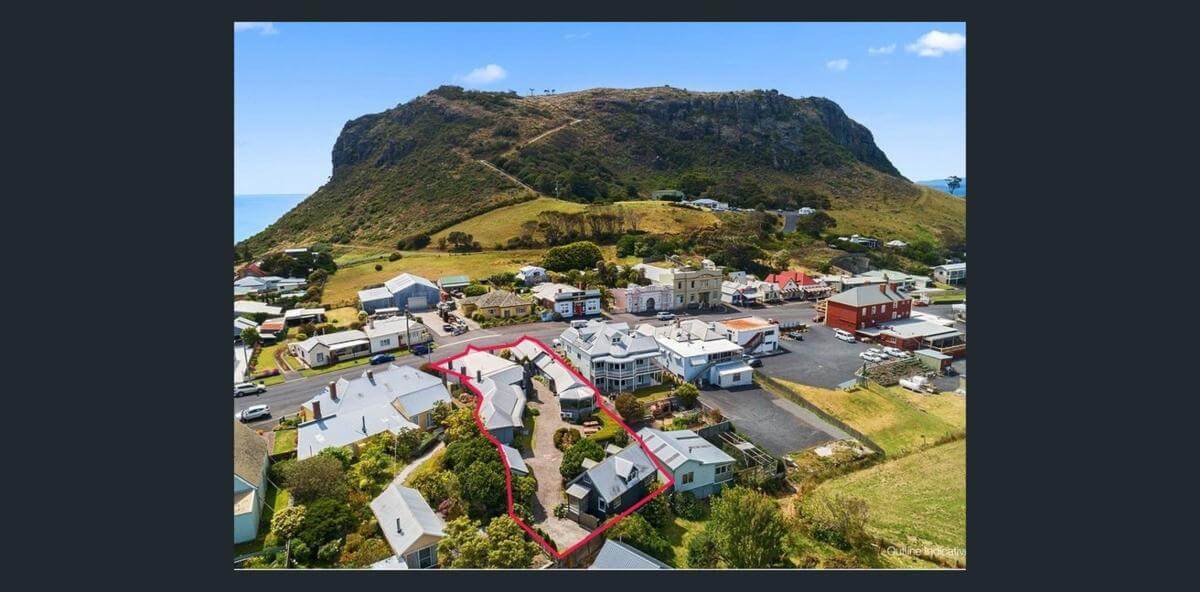 Rare Freehold Outstanding Short Term Rental Cottages+Passive Rent From Cafe