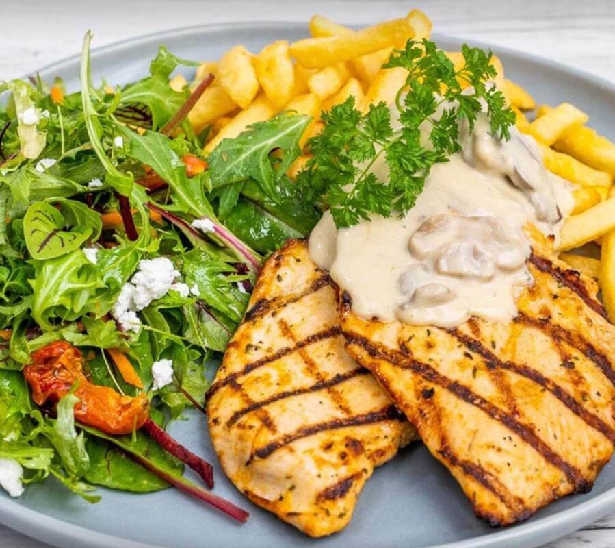 Well located Casual Dining Restaurant, in Warrawong - great rent!