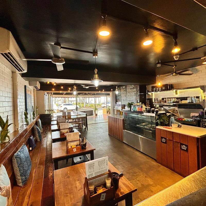 UNDER OFFER  PRICE REDUCTION Hervey Bay Esplanade Café dine in or takeaway. Fraser Coast