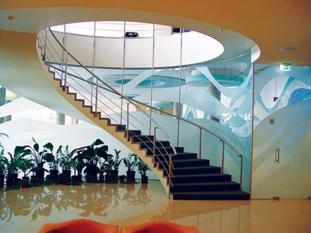 Profitable Window Tinting Business: 20 Yrs Strong! High Margins