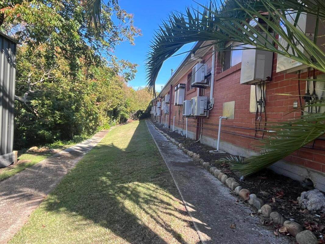 Leasehold 29 Room Motel Fully Licensed w/ 3BR Managers Residence 30Yr Lease Netting >$400k FY23