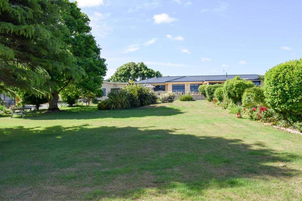 Leasehold 29 Room Motel Fully Licensed w/ 3BR Managers Residence 30Yr Lease Netting >$400k FY23