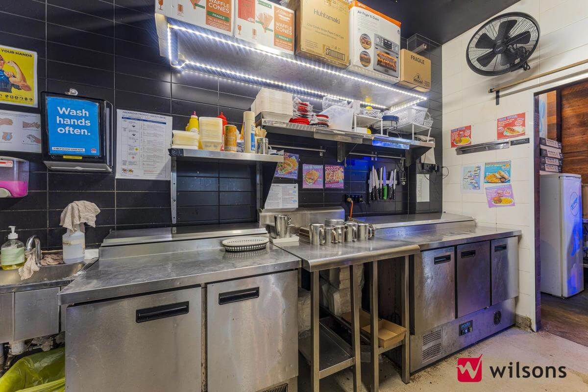 Retro themed Ice cream café & burger bar