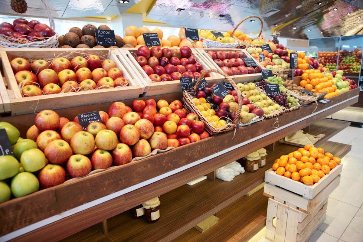 Under Management Fruit and Veg Grocery with Deli and Cafe - Netting $17,000 p/ w - South Coast