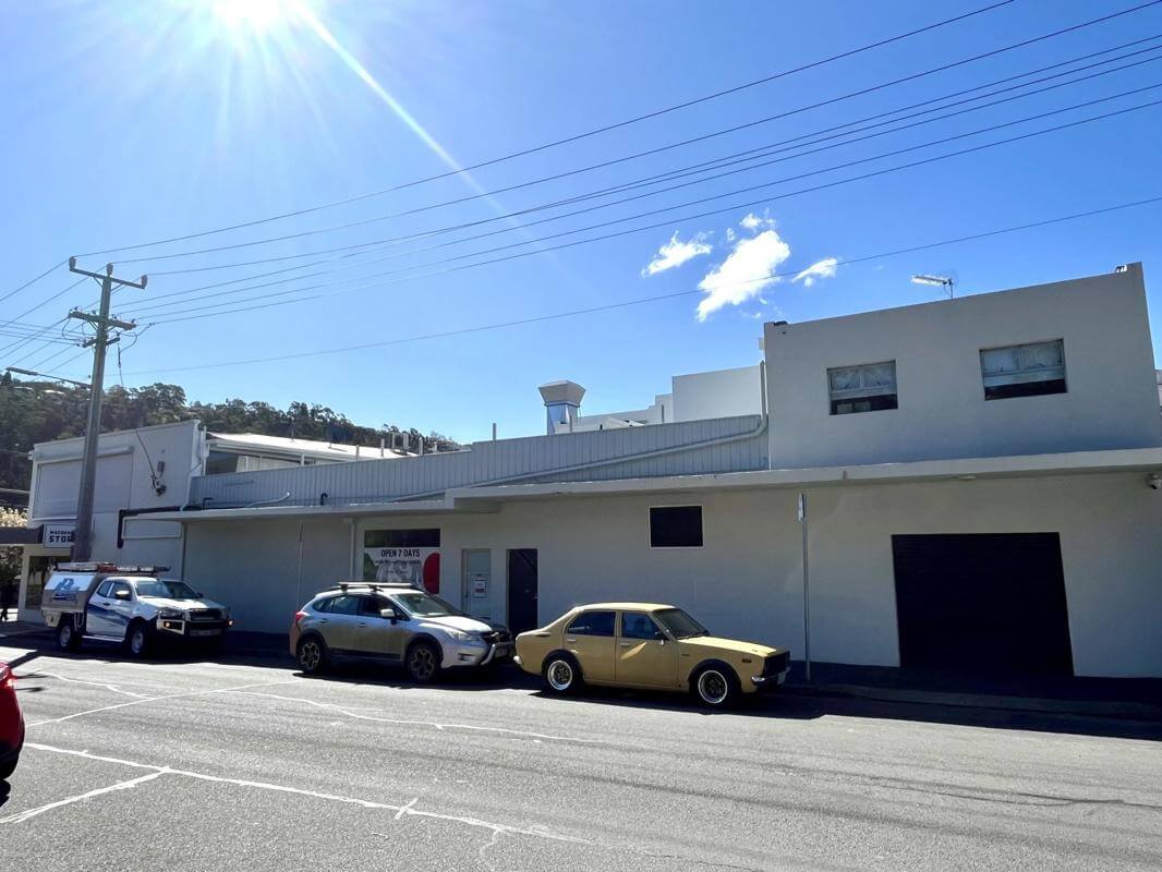 Family Supermarket Operating 50+yrs South Hobart T/O Appr $60,000 Weekly Location and Potential