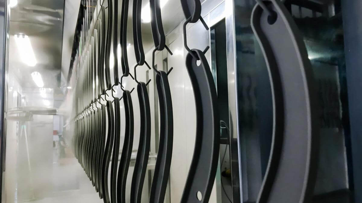 WELL KNOWN & ESTABLISHED POWDER COATING BUSINESS.  ACCREDITED DULUX & INTERPON WARRANTY PROVIDER.