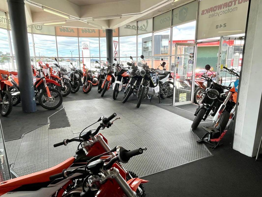 Est 22 Years Highly Profitable Motorcycle Dealership And Service Center T/O $89,000 weekly
