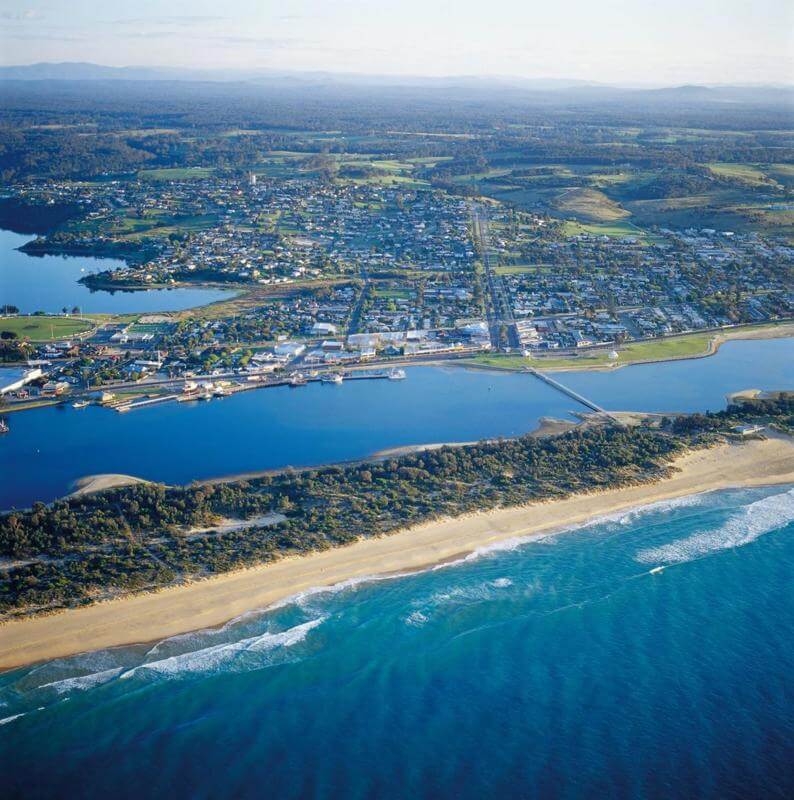 4 Acres Caravan/Cabin park. Opportunity for an extra 2 acres + Retirement Homes.