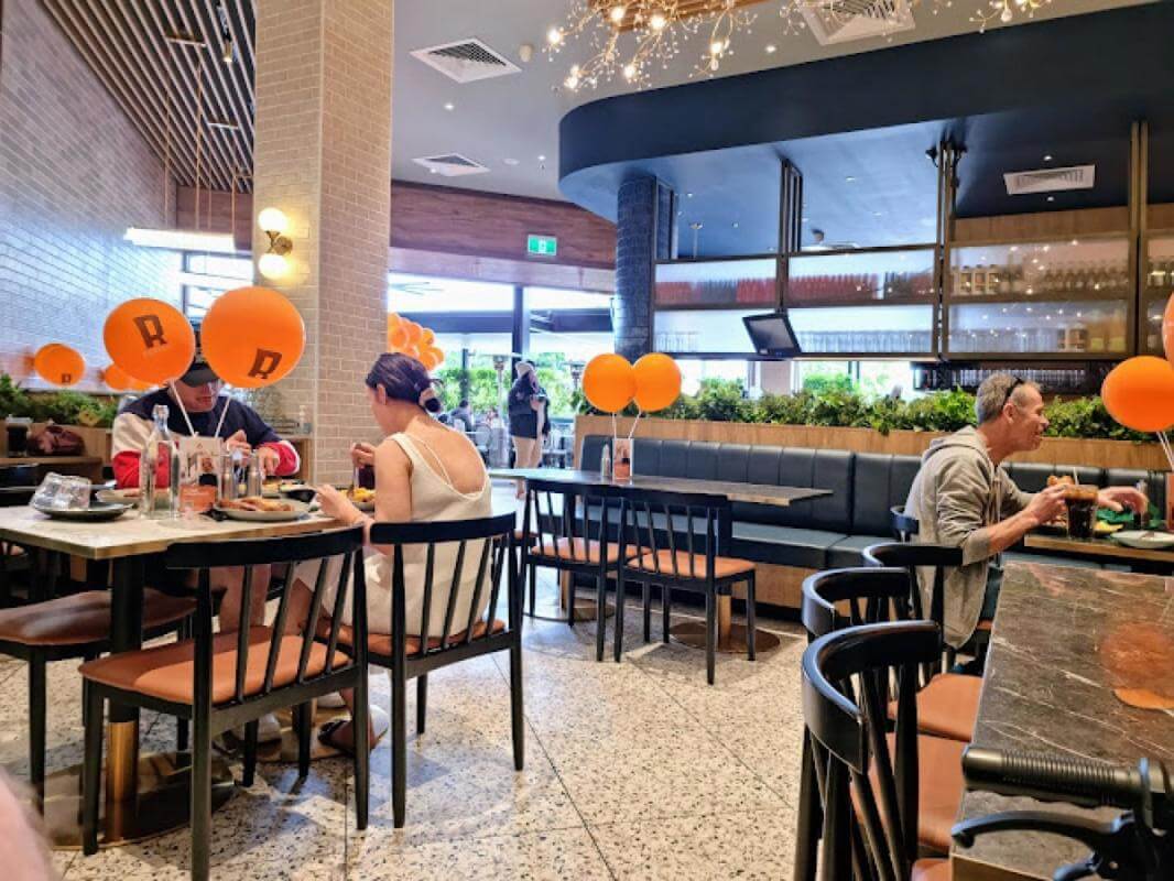 Exciting Opportunity to Own a Thriving Restaurant in Strathpine Centre!