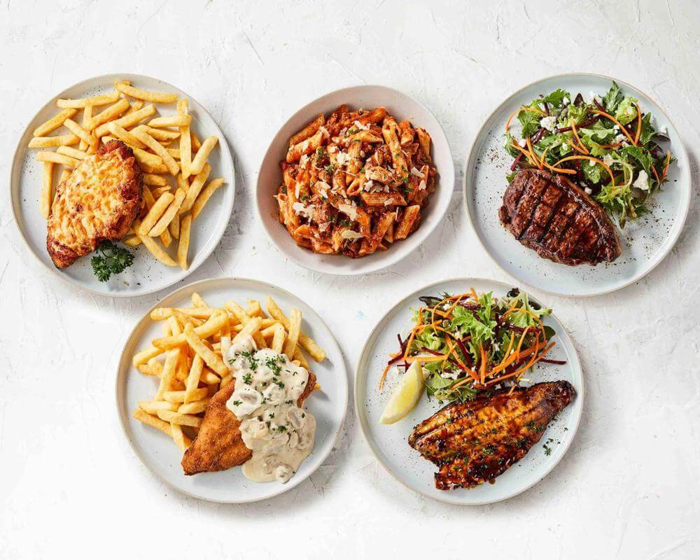 Exciting Opportunity to Own a Thriving Restaurant in Strathpine Centre!