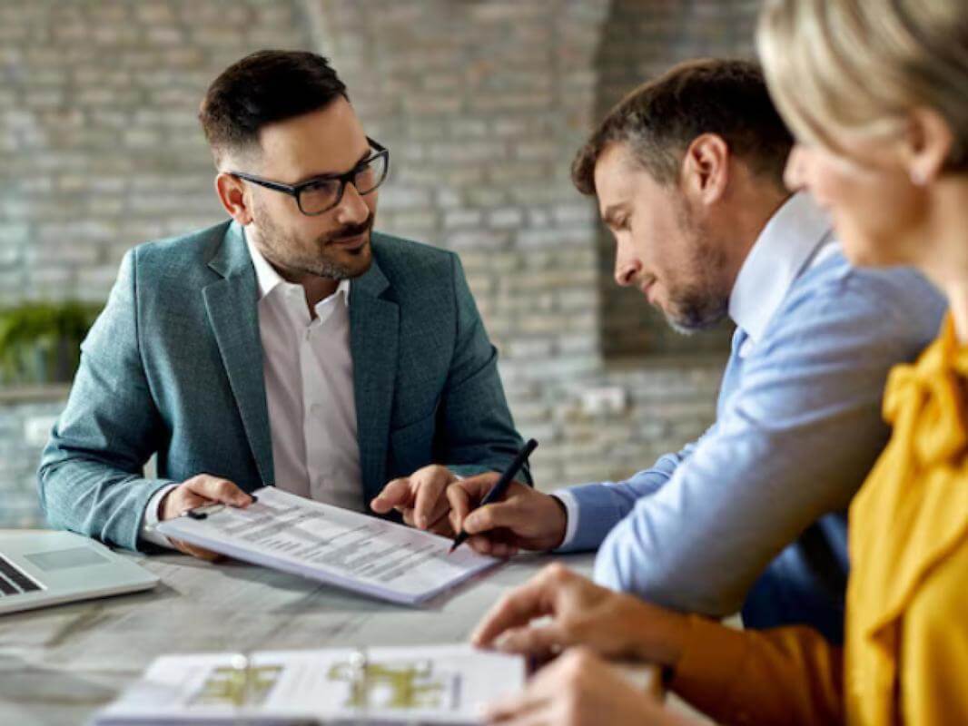 Victoria Master Franchise Opportunity: Build a 7-Figure Business with The Brokerage Connection