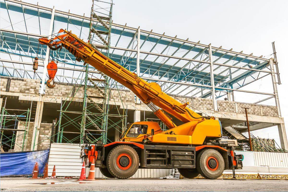 Thriving Crane Hire Business based in a Brisbane Suburb