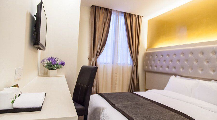 Freehold Conservation Shophouse With Hotel License