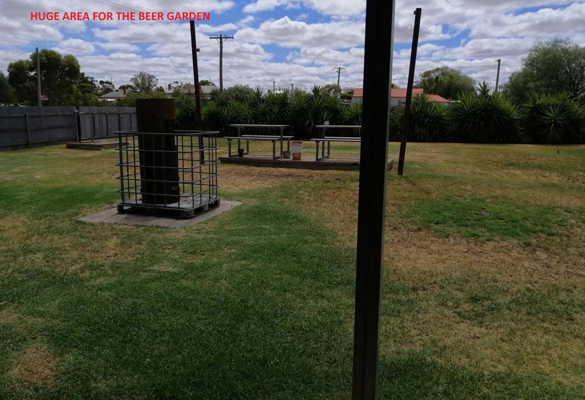 The BEST -Freehold & Business Hotel/Motel with Post Office on the market !