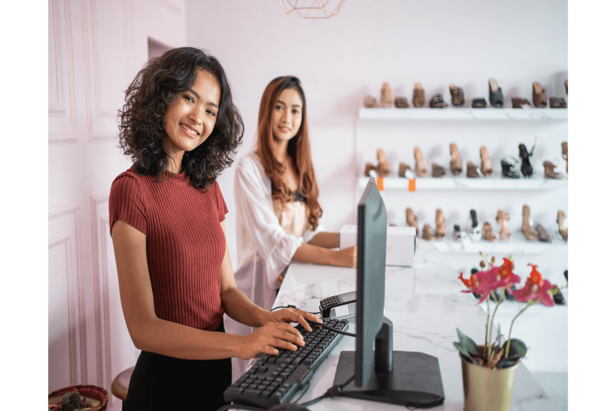 High-Growth Women’S Fashion Business For Sale