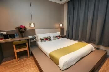 Singapore Hotels For Sale From $30,000,000