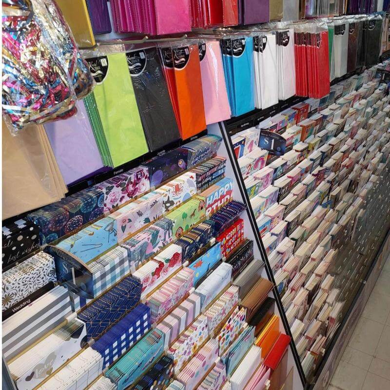 FINAL OPPORTUNITY MASSIVE REDUCTION Tweed Mall Discount Store Only $225K Including SAV Est $325K