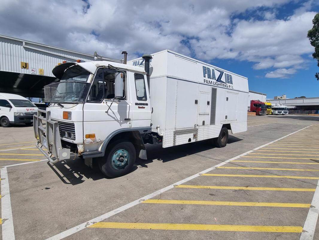Mobile    Electricity Generator  90 KVA.
