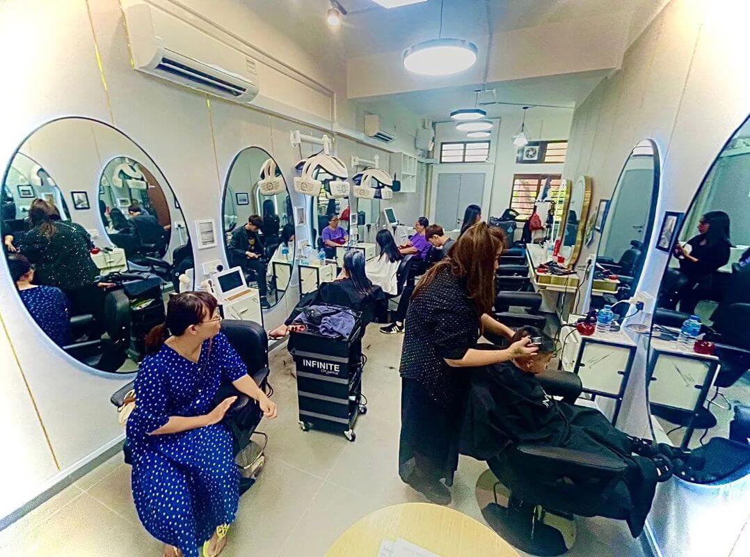 兴旺发 RARE OPPORTUNITIES/ North Singapore Hair Salon (2 locations) For Takeover/ Self Running 