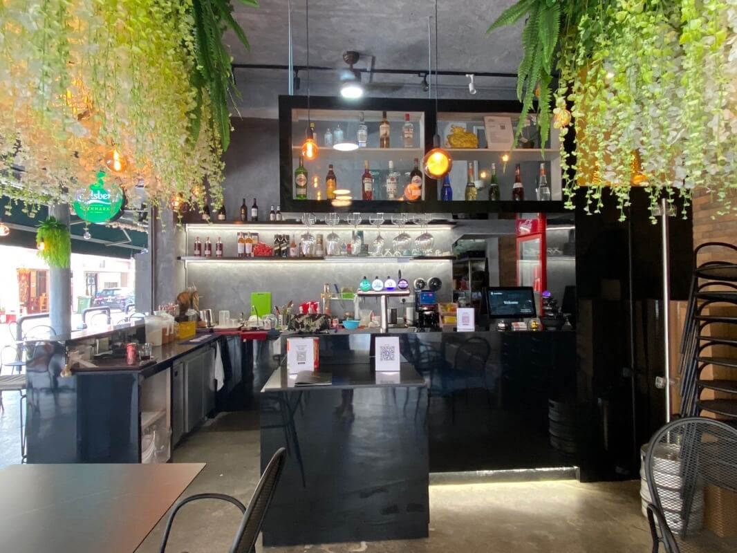 Turnkey F&B Business For Sale – Authentic Thai Restaurant, Prime Location, Full Takeover Ready