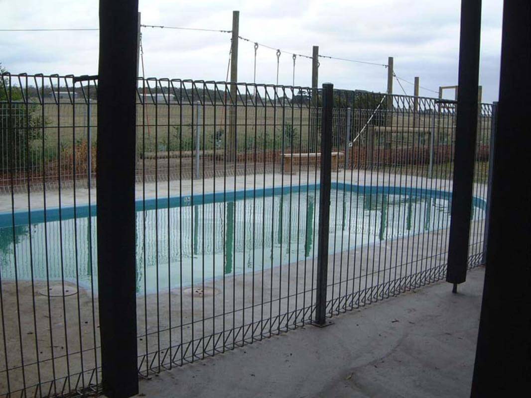 OCEANSIDE ACCOMMODATION, EDUCATIONAL and CONFERENCE FACILITY