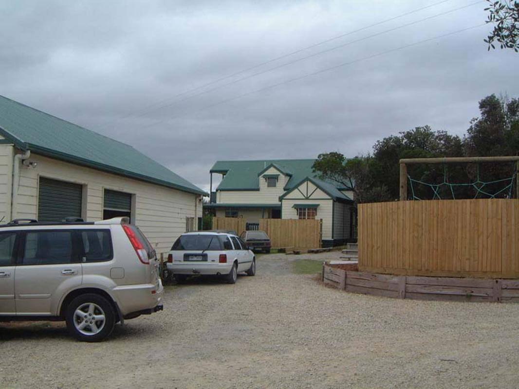 OCEANSIDE ACCOMMODATION, EDUCATIONAL and CONFERENCE FACILITY