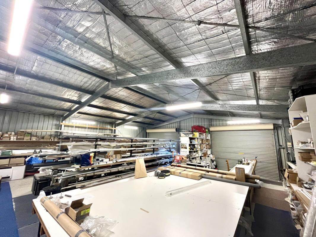 Blinds Business Devonport Tasmania Working Owners Profit >$129K Est 26 Yrs Part Managed