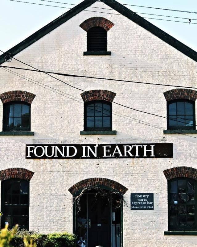 Highly Successful Blooming Deloraine Floristry  High Turn over O/O $75,000+SAV