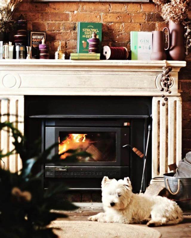 Highly Successful Blooming Deloraine Floristry  High Turn over O/O $75,000+SAV