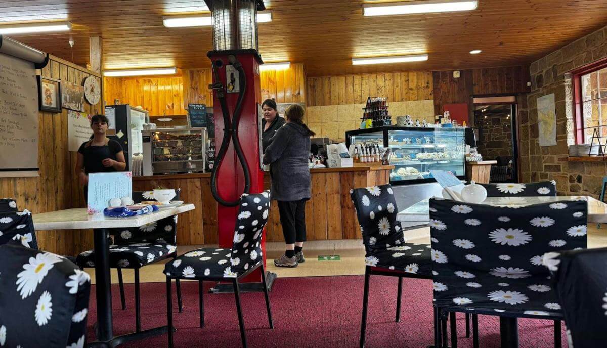 Incredible $770K Turnover trading 4.5 Hrs Daily, Huge Potential Oatlands Pancakes