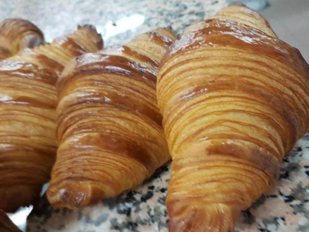 Thriving Bakery Business for Sale in regional hotspot **UNDER OFFER** - EBS