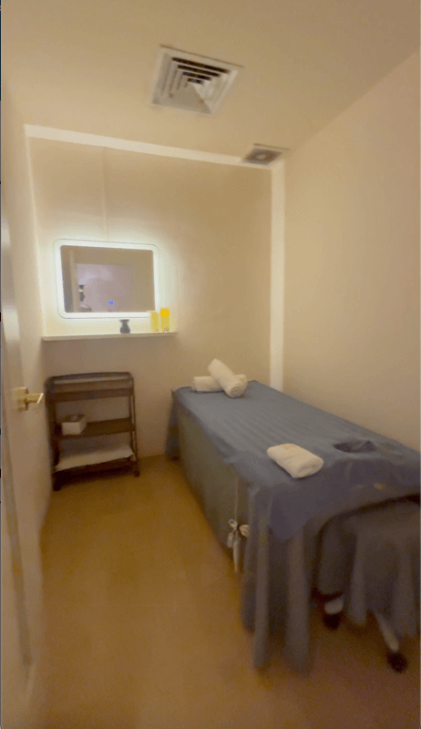 IMM builidng Profitable Beauty Salon For Take Over