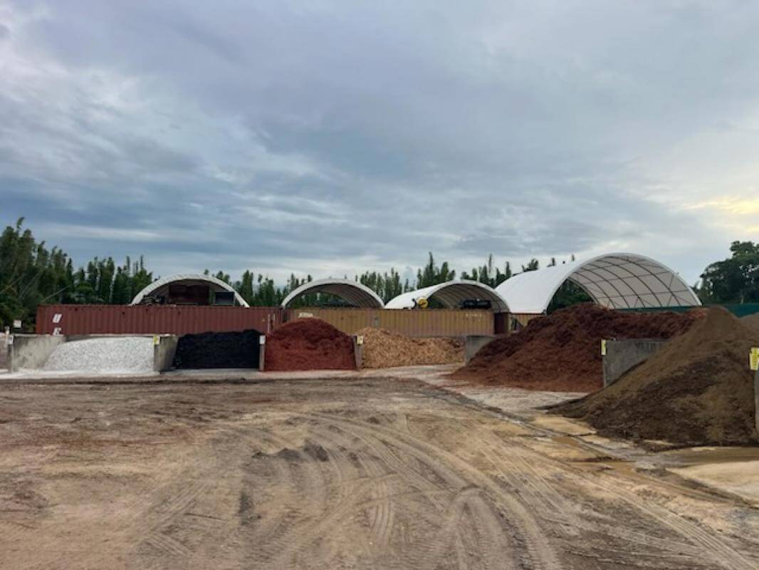 Leased  Nursery and spa supplies. Wholesale and Retail with 18.5 Acres and 3 bedroom home and pool