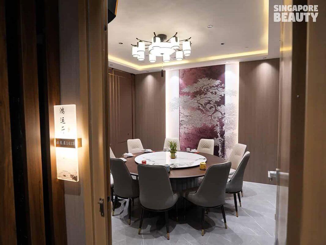 “Established, High-Traffic Restaurant With Proven Earnings”