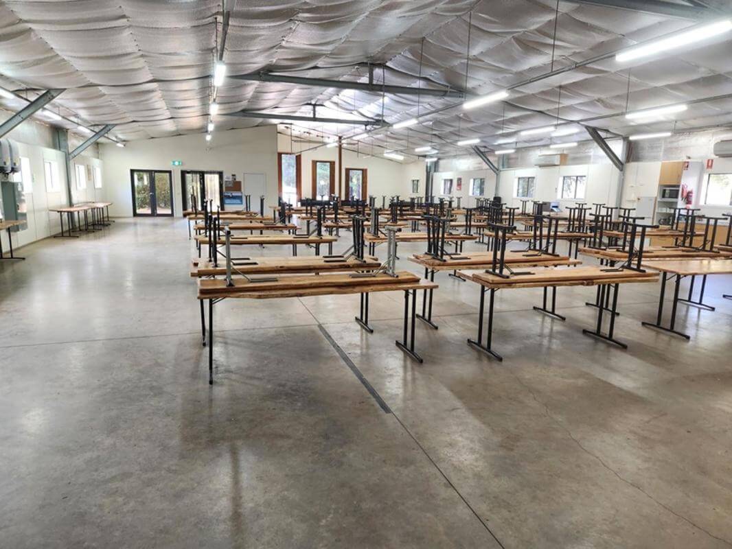 250 BED GROUP ACCOMMODATION/SCHOOL CAMP