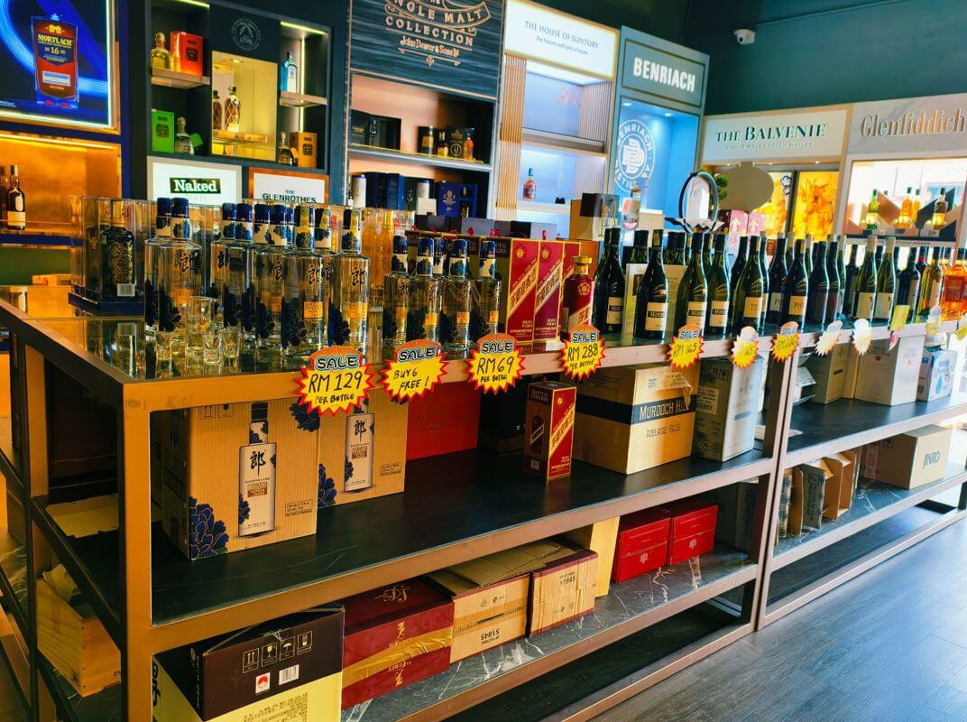 Wine Bar @ SS2 For Sell