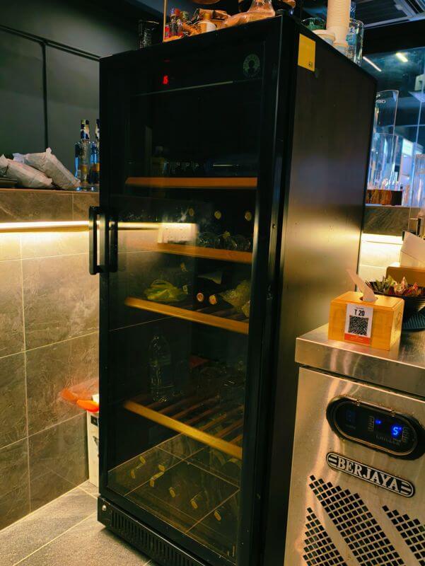 Wine Bar @ SS2 For Sell