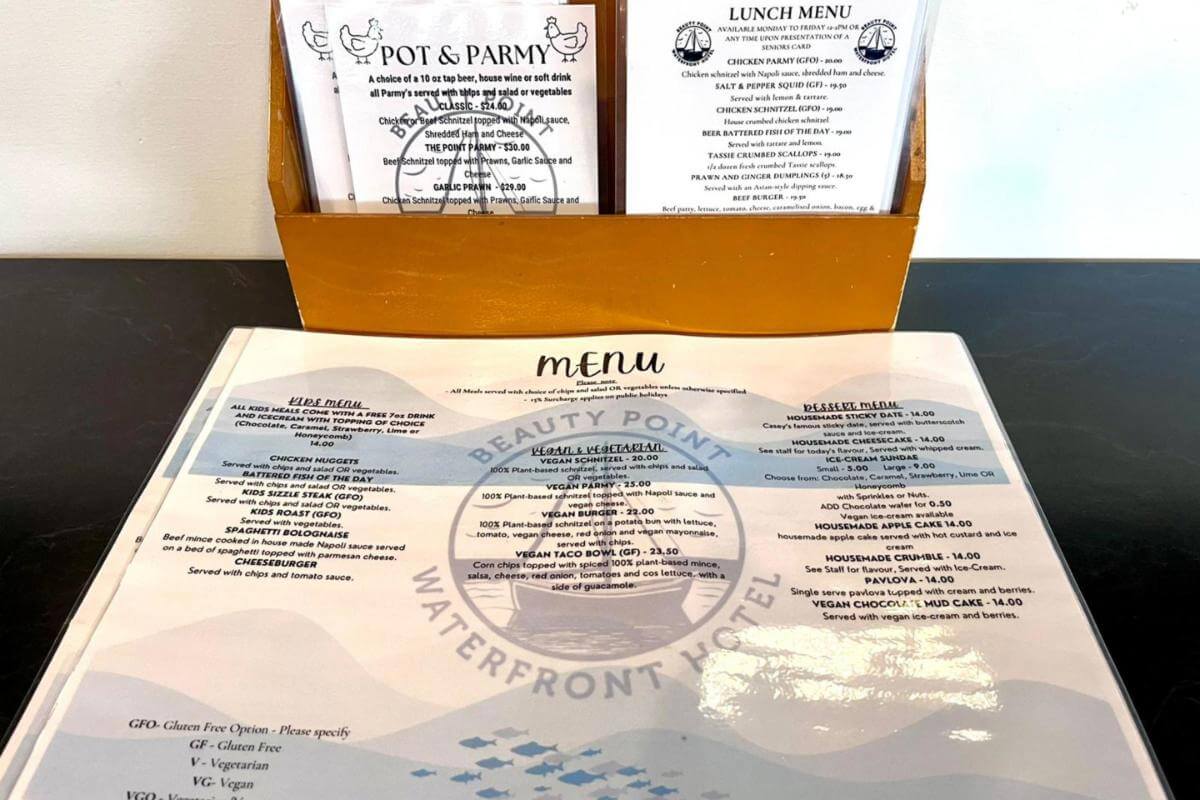 L/hold Beauty Point Waterfront Hotel Glorious River Views 20 Pokies All Income Streams