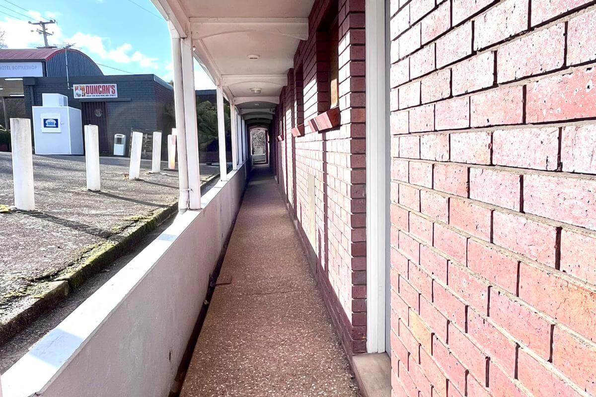 L/hold Beauty Point Waterfront Hotel Glorious River Views 20 Pokies All Income Streams