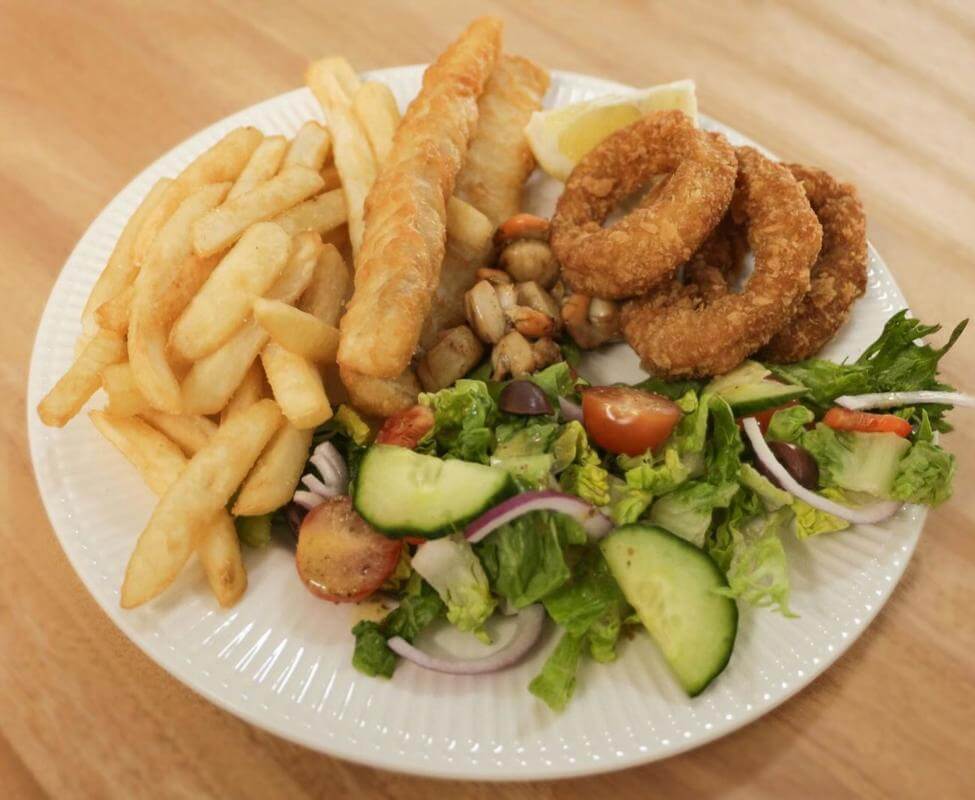 No Ingoing, Modern Stylish Sophisticated Water Views Wild Rivers Escape Restaurant