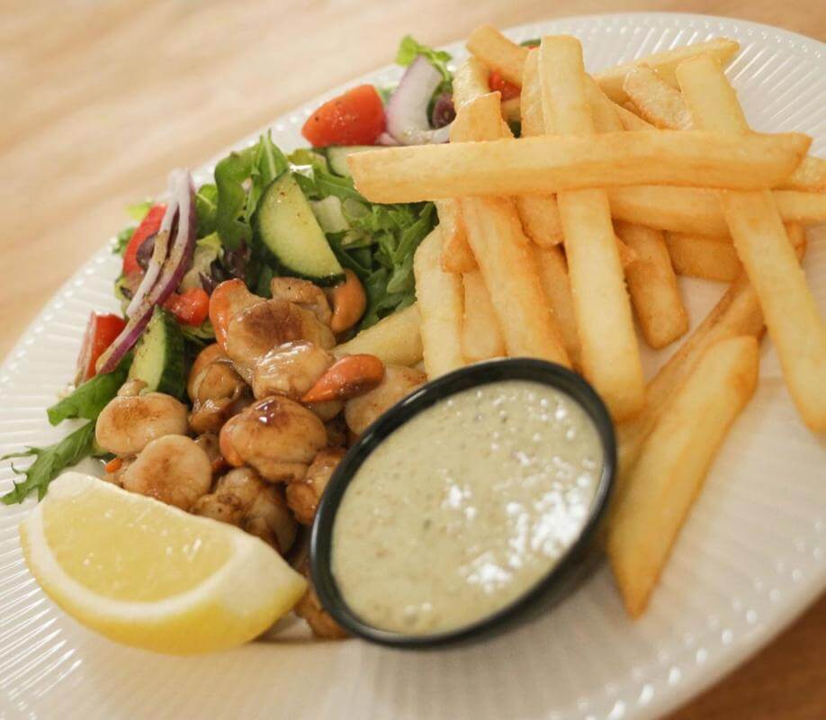 No Ingoing, Modern Stylish Sophisticated Water Views Wild Rivers Escape Restaurant