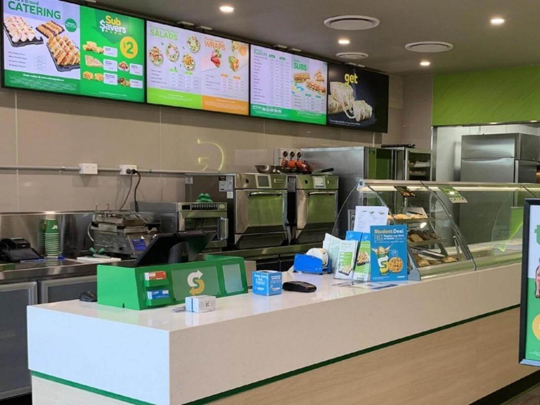 Subway Franchise - Bris South West, Remodeled, 13 Km From CBD! $140k Return To Owner/Op!